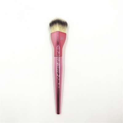 Dropshipping Contouring Brush It Cosmetic Chrome Pink Special Heart Shape Loose Powder Blush Makeup Brush Love Beauty